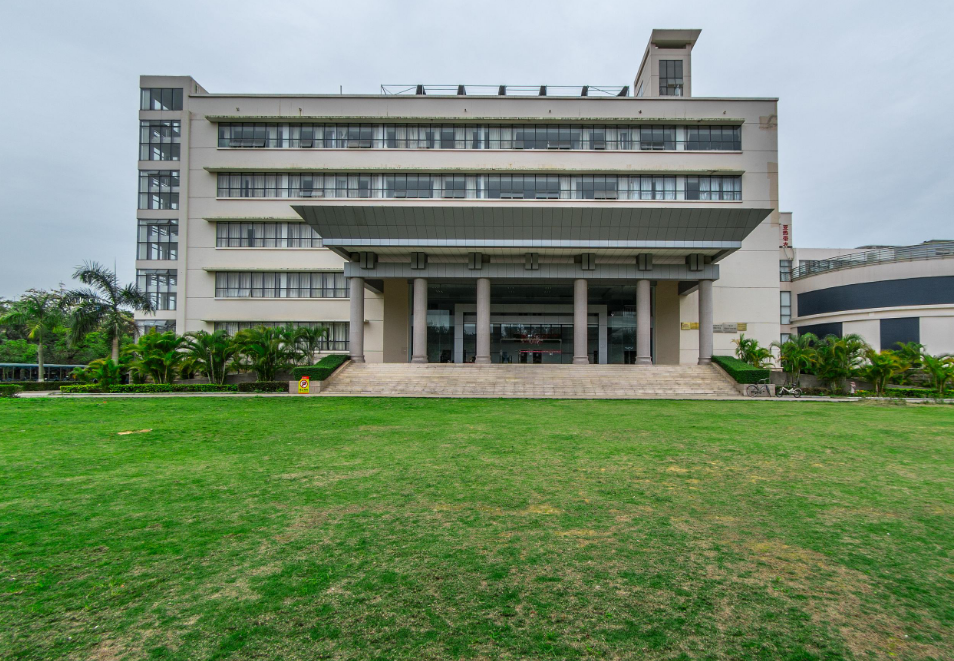 毕业多年才明白，民办本科和公办专科，区别原来这么大，扎心了