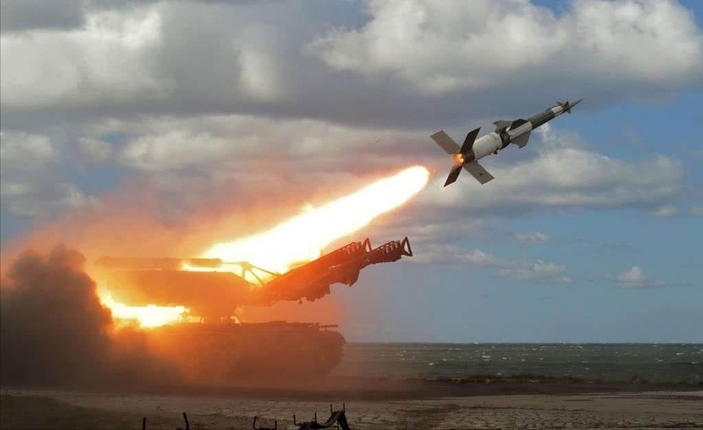 全球最猛的十大防空导弹，红旗-16勉强上榜，俄罗斯称霸榜首
