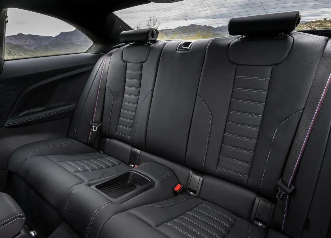 小而快的最后坚守——BMW M2 2023