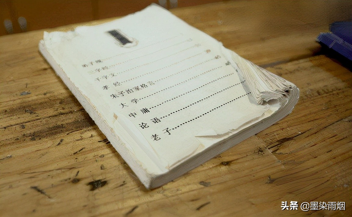 东北体育老师半生未婚，却被120个孩子叫爸爸，媒体跟踪报道12年