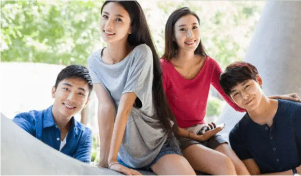 大学校园里的“潜规则”，导员一般只会暗示，无知新生容易吃亏