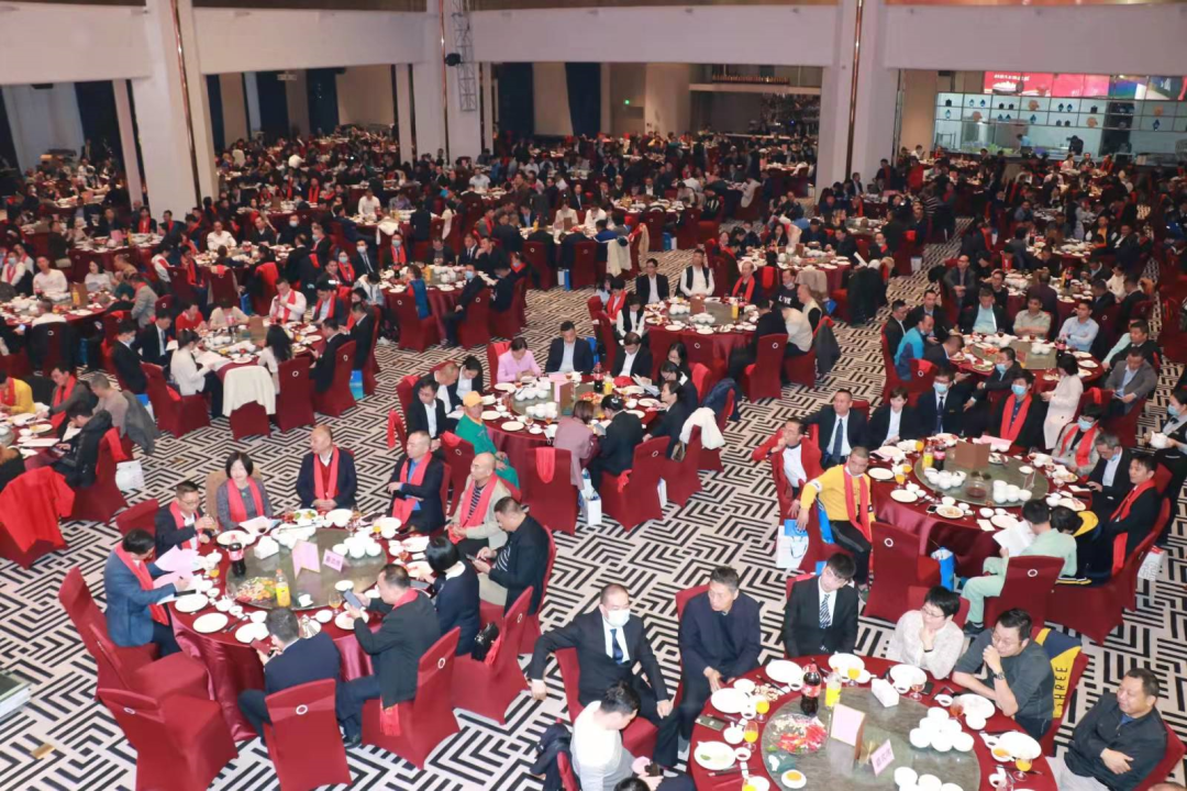 湛江市物業(yè)管理行業(yè)協(xié)會(huì)第五屆第二次會(huì)員大會(huì)圓滿舉辦