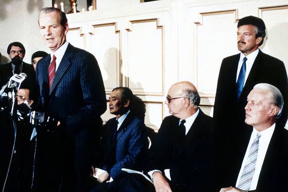 ˹˱йơòᣡʽ漱Ӳ