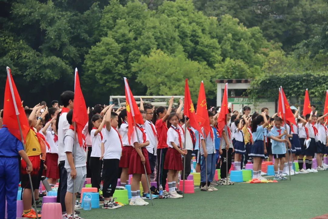 大林小学隆重举行“乘梦想之帆 为祖国起航”庆“六一”主题活动
