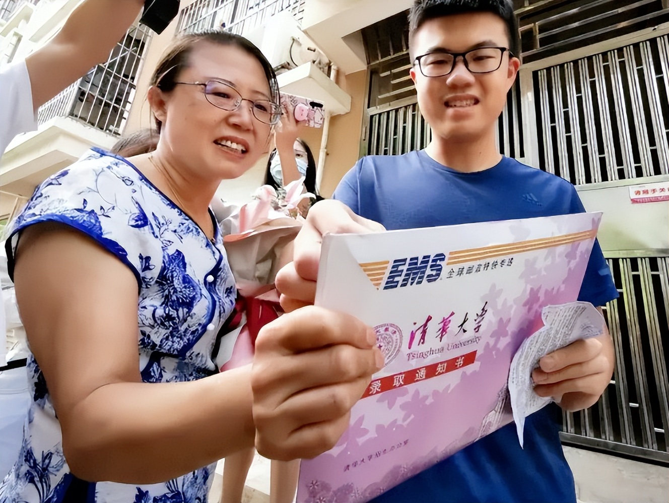 录取通知书上“编号”是高考排名？远比想的重要得多，学生要知道