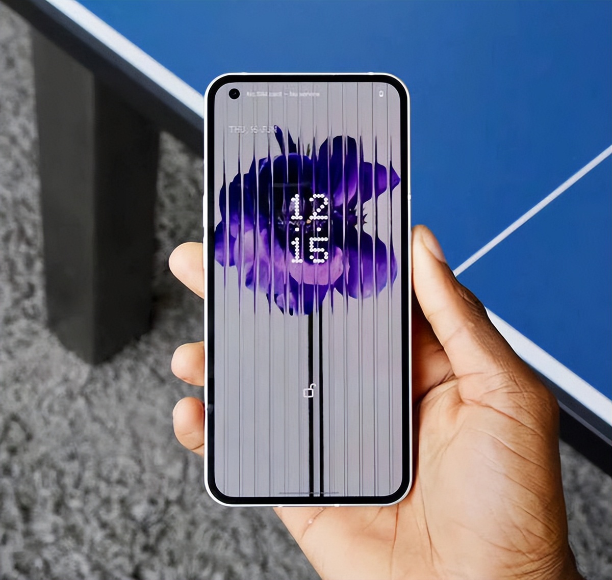 Nothing手機(jī)一天狂攬20W臺訂單，到底有何特殊魅力？