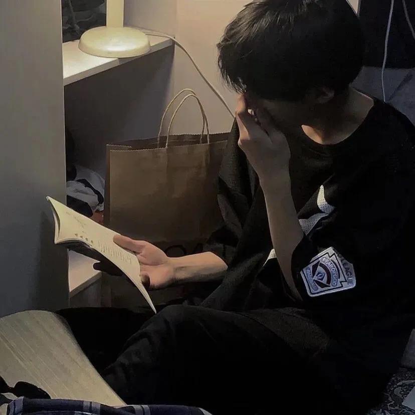 帅哥头像生活照微信很真实的男生闺蜜头像 动漫图片
