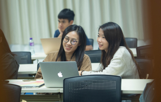 科研界“苏妲己”钱璐璐火了，共有经历4段婚姻，教授身份惹争议