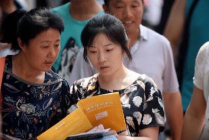 上海这2所“野鸡大学”曝光，毕业证如同废纸，家长一定要规避