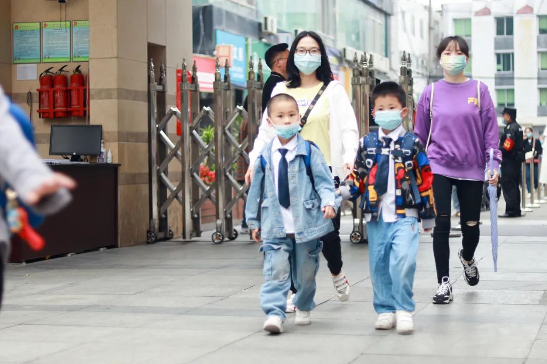 快乐衔接 共赴美好｜华阳实验小学积极认真做好科学幼小衔接活动