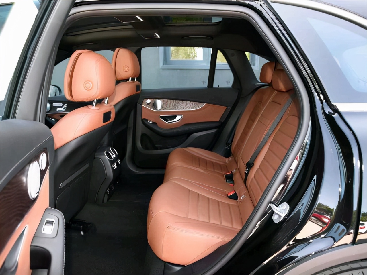 奥迪Q5L、宝马X3、奔驰GLC豪华中型SUV怎么选？对比后差距明显