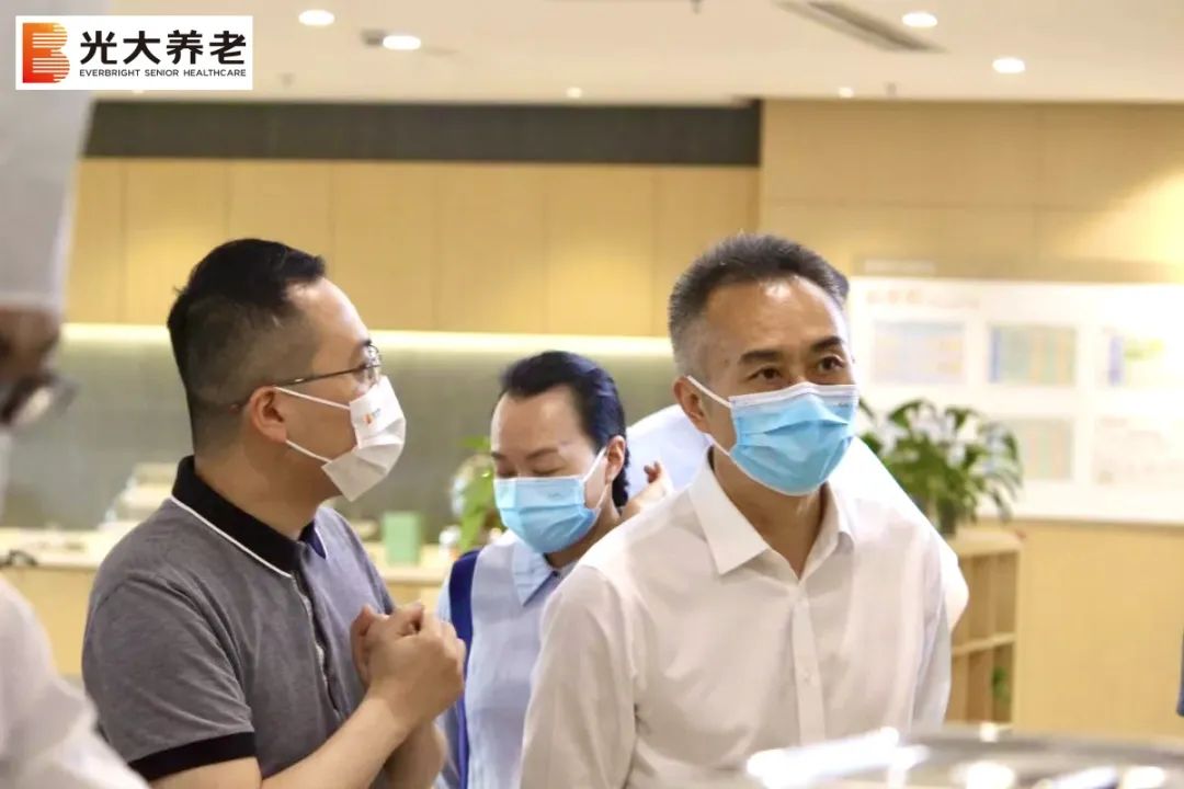重庆市副市长但彦铮莅临伟德国际1946bv官网调研