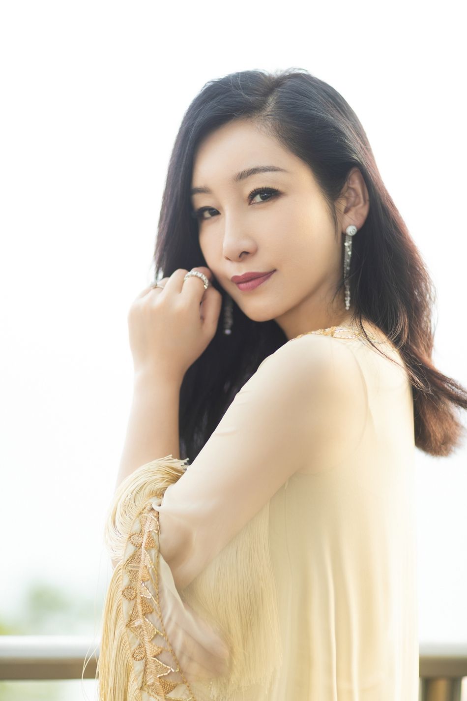 看了中戏1996级艺考证件后，不禁想问，秦海璐是怎么考进去的？