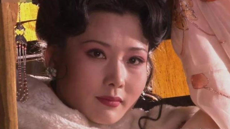 10位“优雅老去”的女星，与整容脸绝缘，年龄越大越有气质