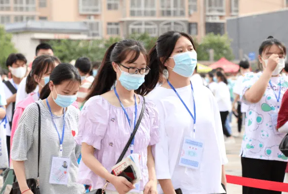 2022各省高考报名人数公布，山东省位列第二，你所在省市排第几？