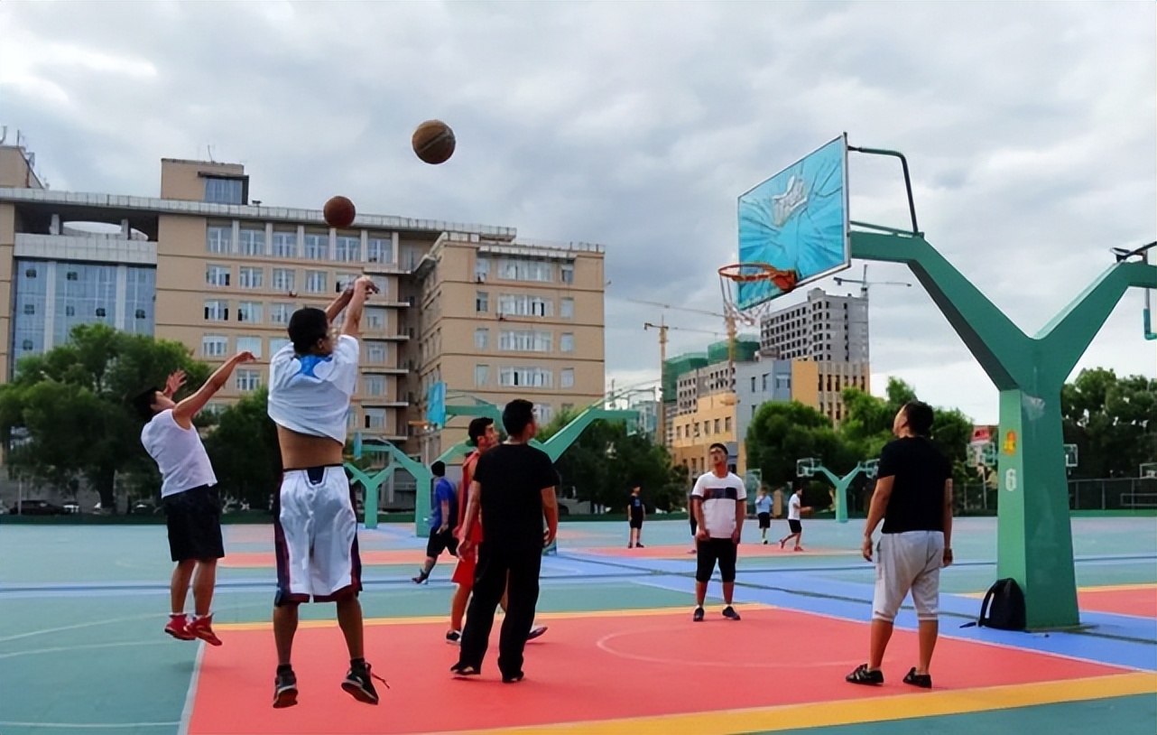 为什么我喜欢nba(这些打篮球的n个理由，看看你中了几个？)