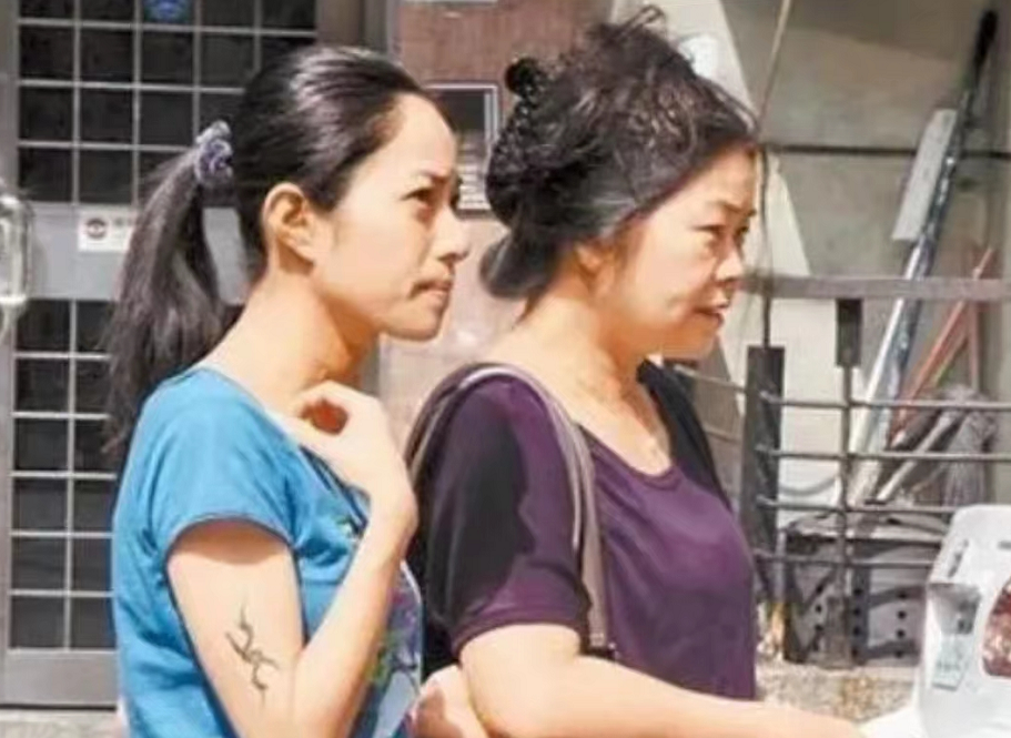 44岁徐怀钰颜值变化大，从红极一时到落魄，这位贫民天后经历了啥