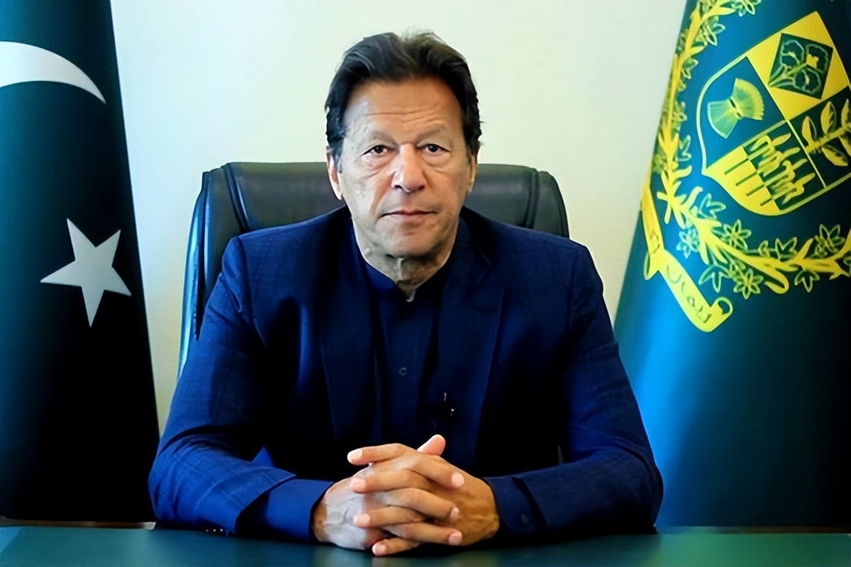 ͻ˹̹죬߻ǰĵܵܣǷ׻·ߣ