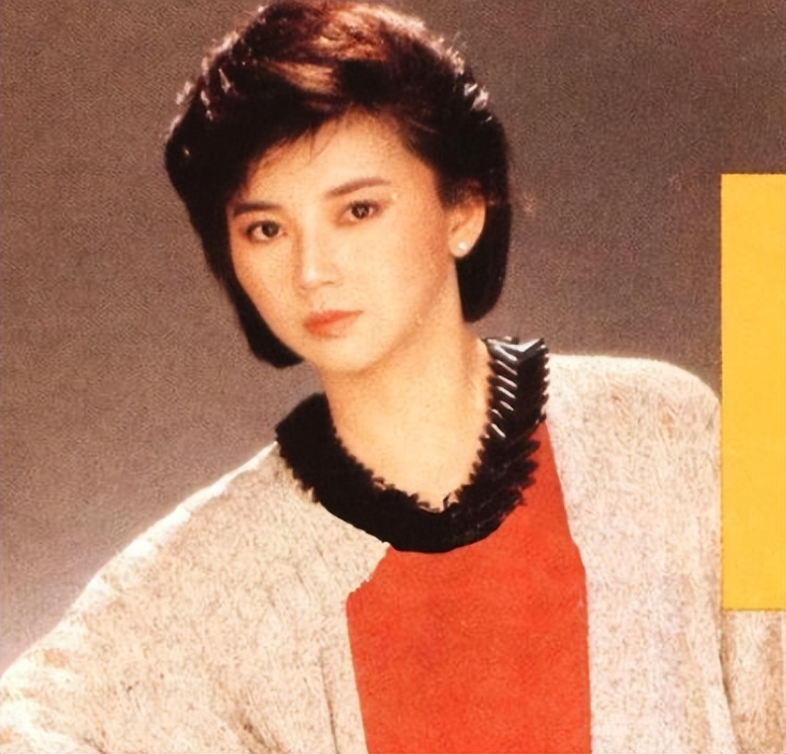 胡慧中：林青霞的接班人，挚爱的两个男人，一个惨死一个锒铛入狱