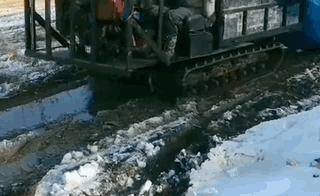 見到村里的拖拉機(jī)，就明白了改裝車的盡頭