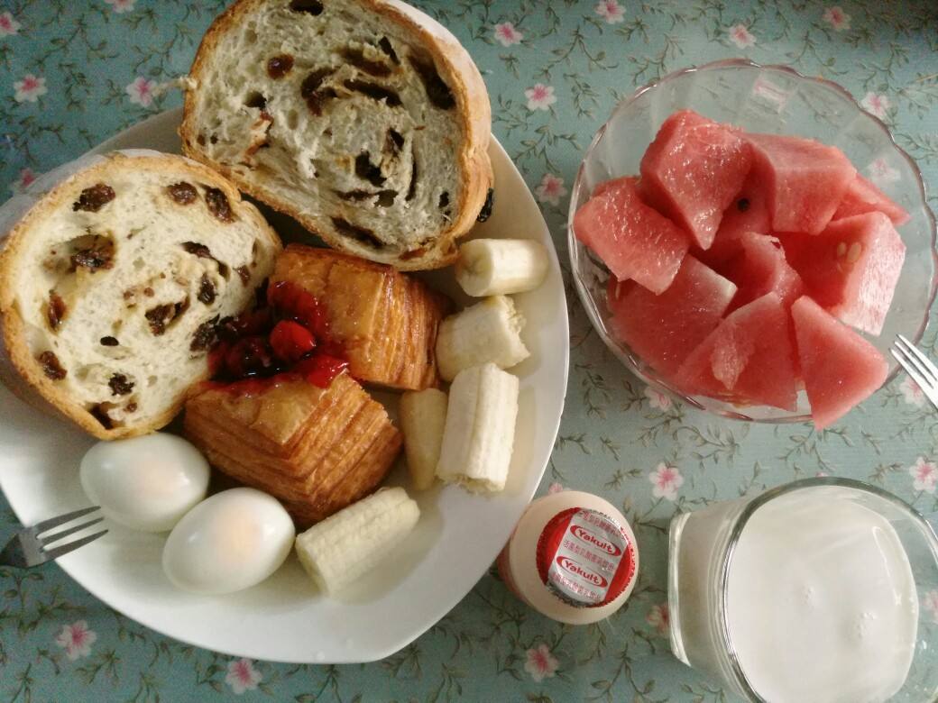 早上不宜空腹喝水，否则比每天不吃早餐危害还大？科学解释来了