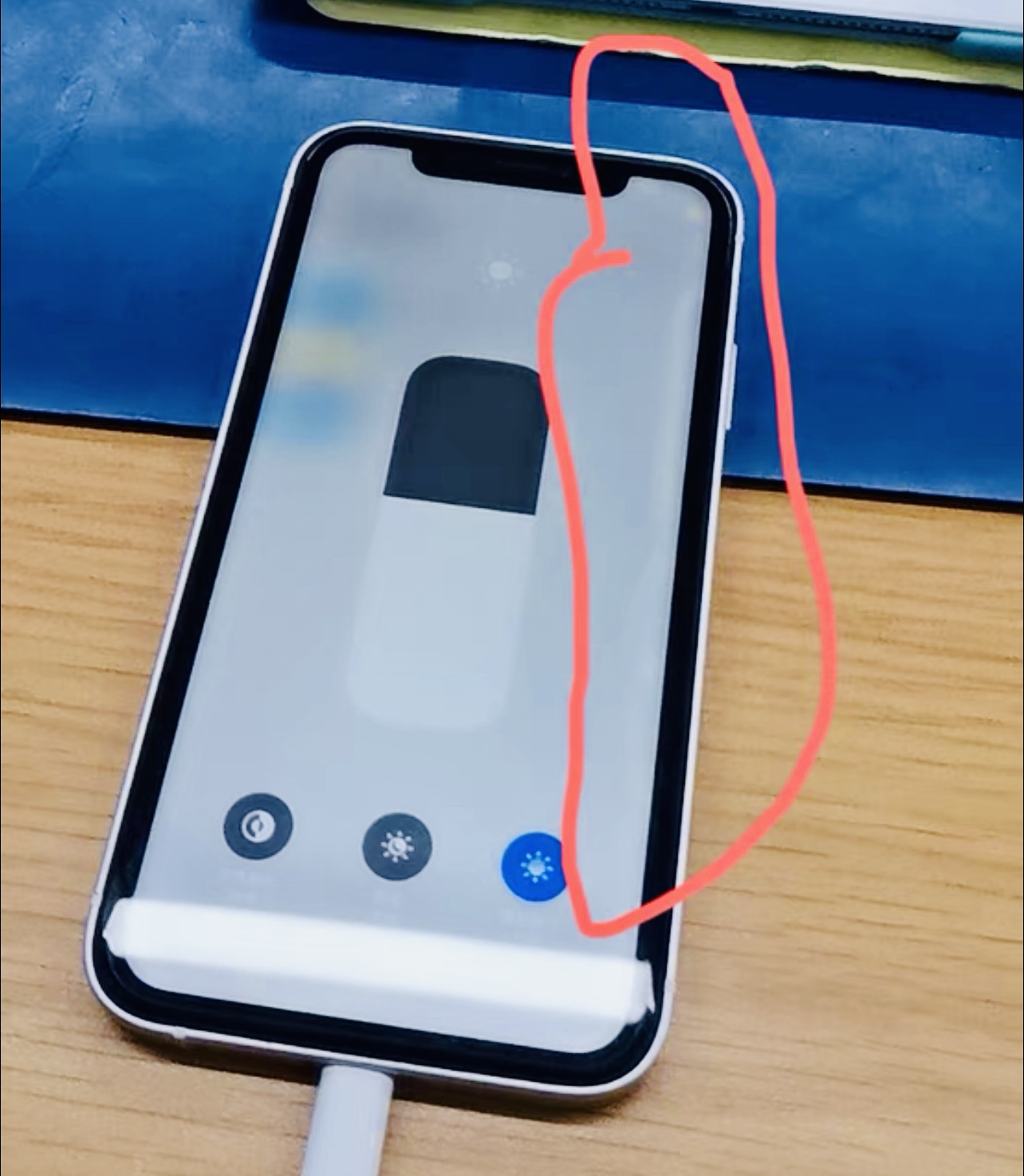 iPhoneXR爆改成iPhone13Pro，不到两千元值得入手吗？