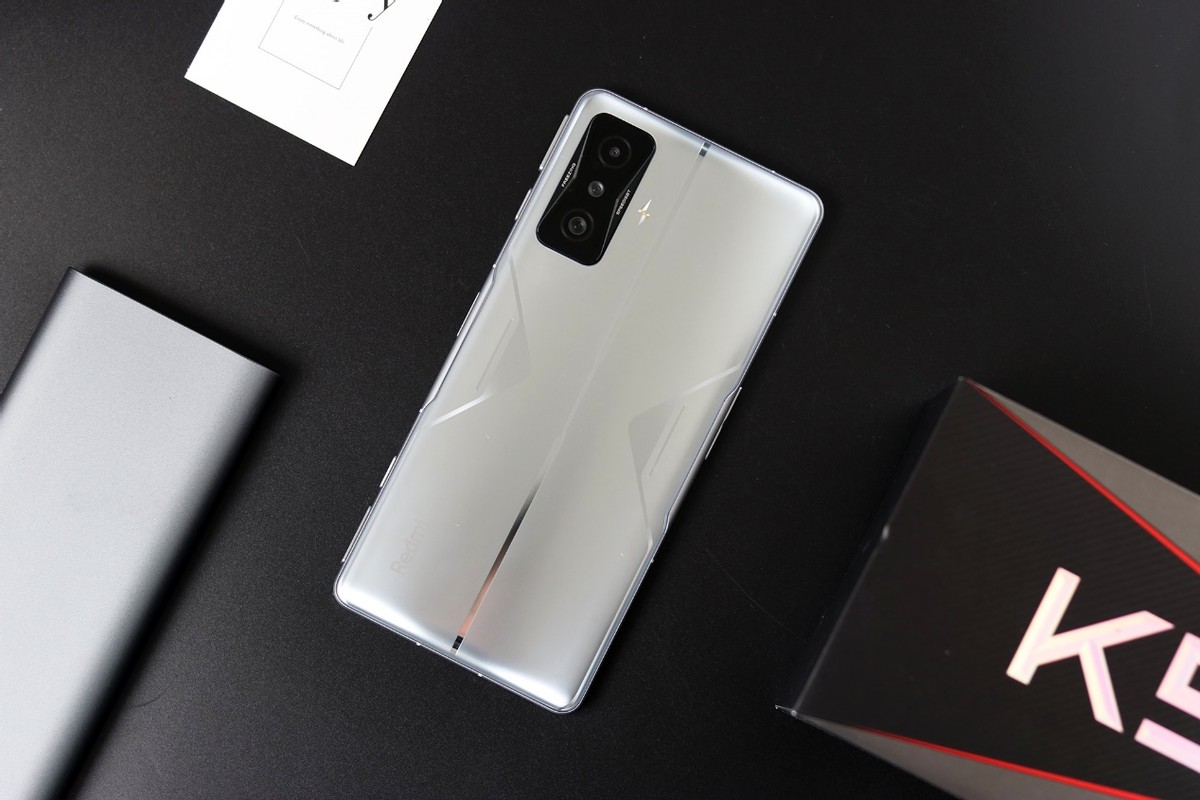 最真实的红米K50电竞版体验报告：3299买Redmi值得吗？