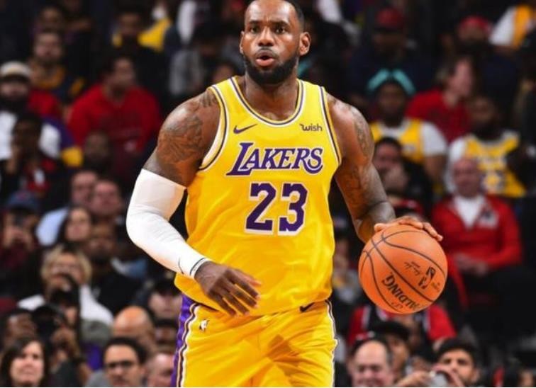 nba球星有哪些资料(美媒评选现役NBA联盟前十球星：哈登垫底，詹姆斯仅排第六名)