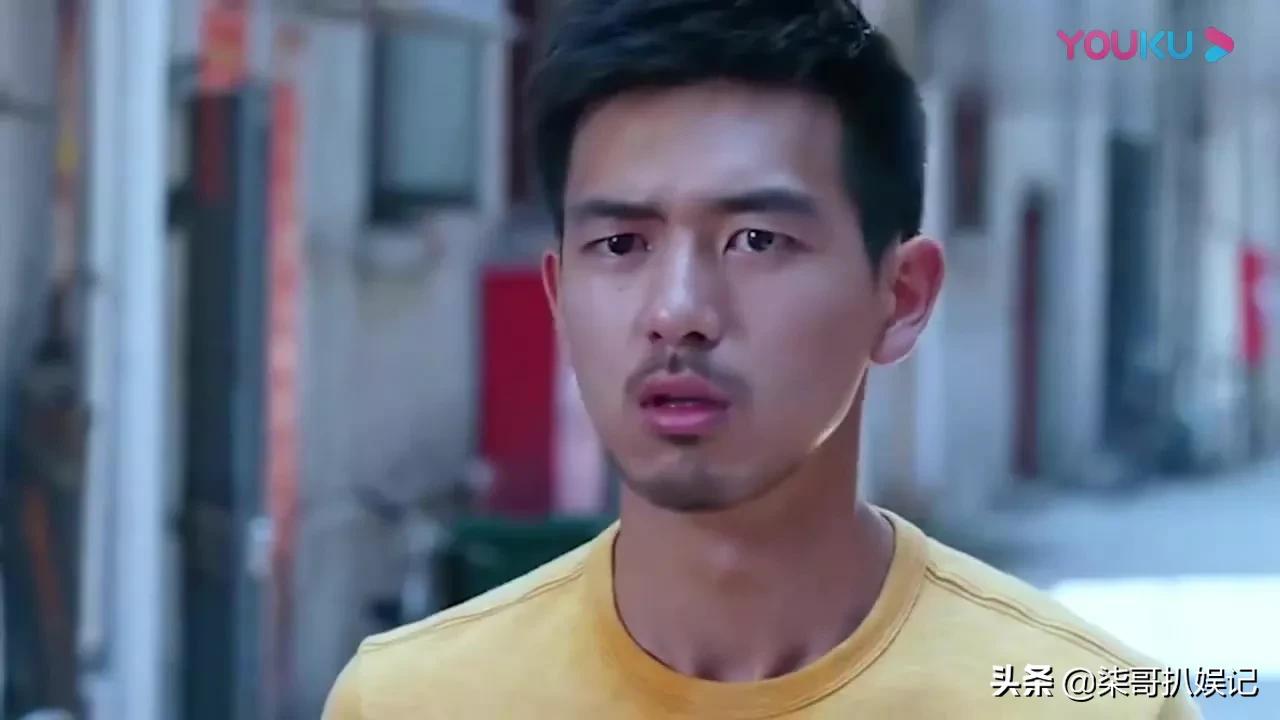 长相耐看的男星，只服这7位！初见其貌不扬，再见如同“换脸”