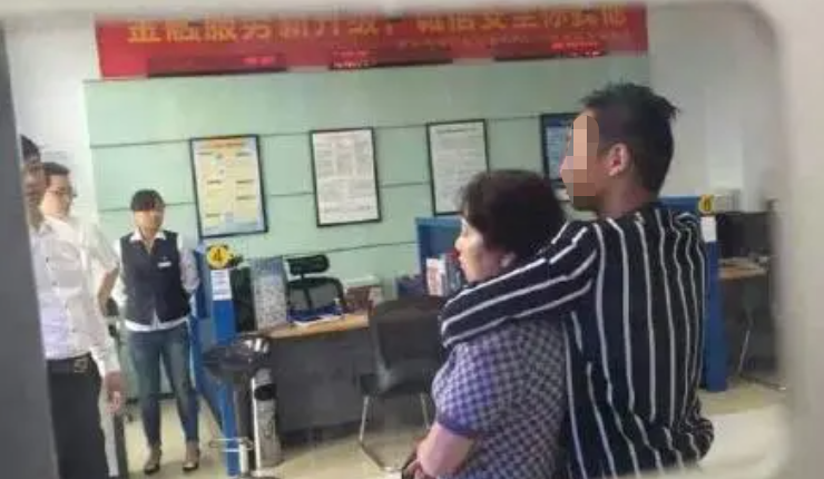 2010年，高考状元因抢银行判刑10年，出狱30岁的他被西安交大录取