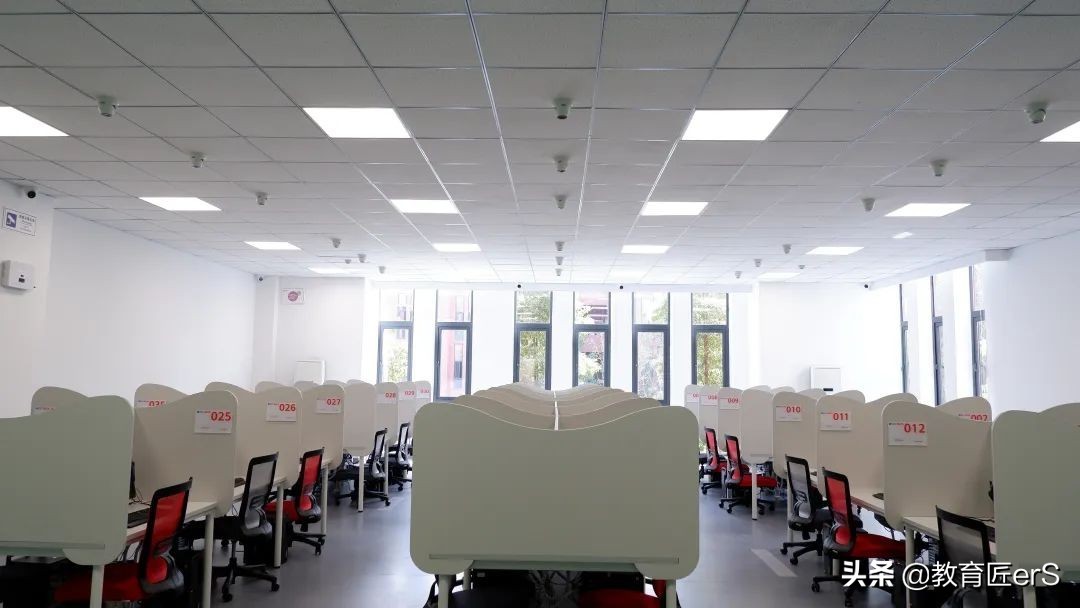 「考点测评」四川成都再添雅思机考考点，落户成都大学