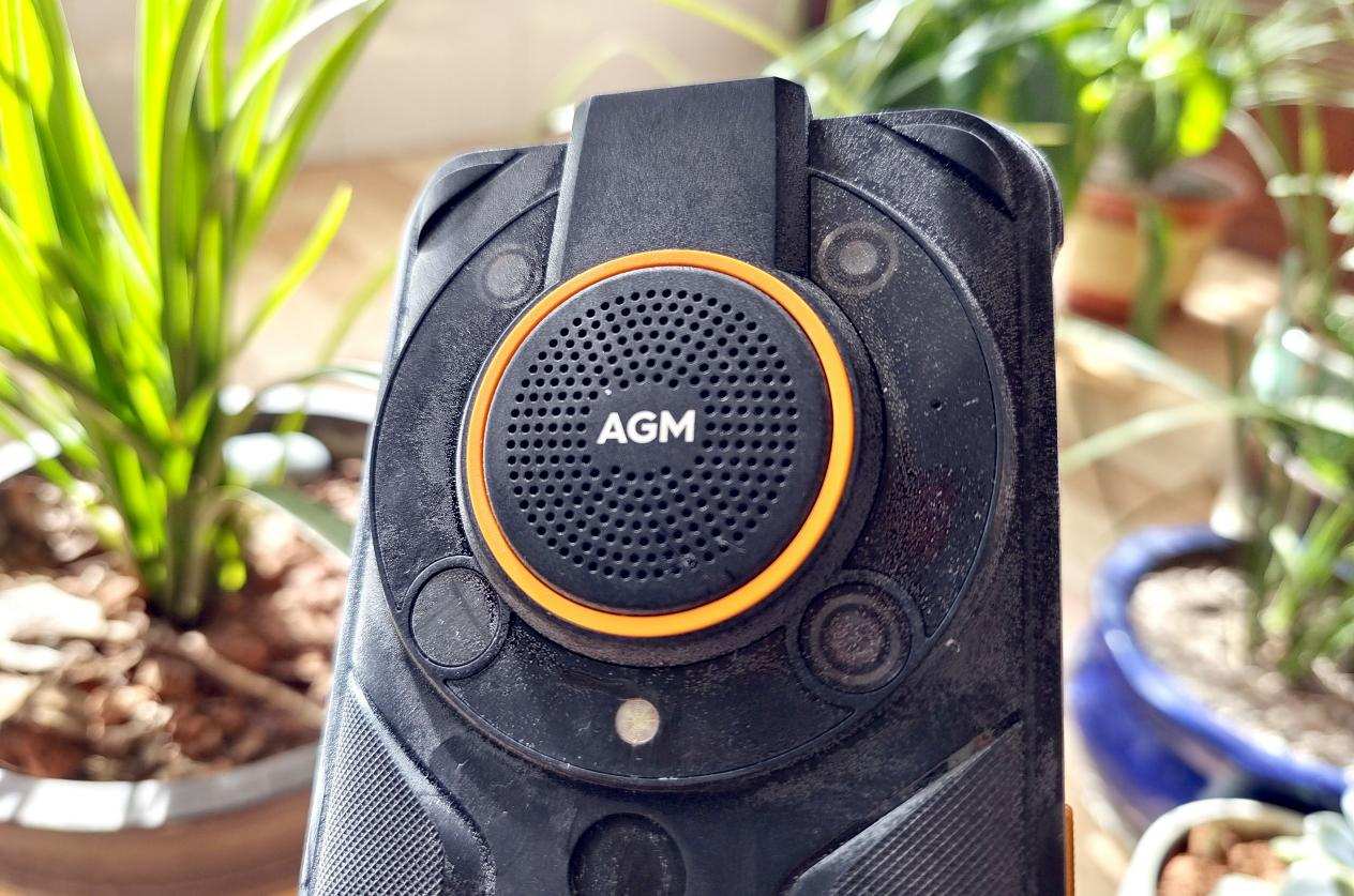 手機還支持熱成像？夜視？測距？沒錯這就是AGM G1 Pro