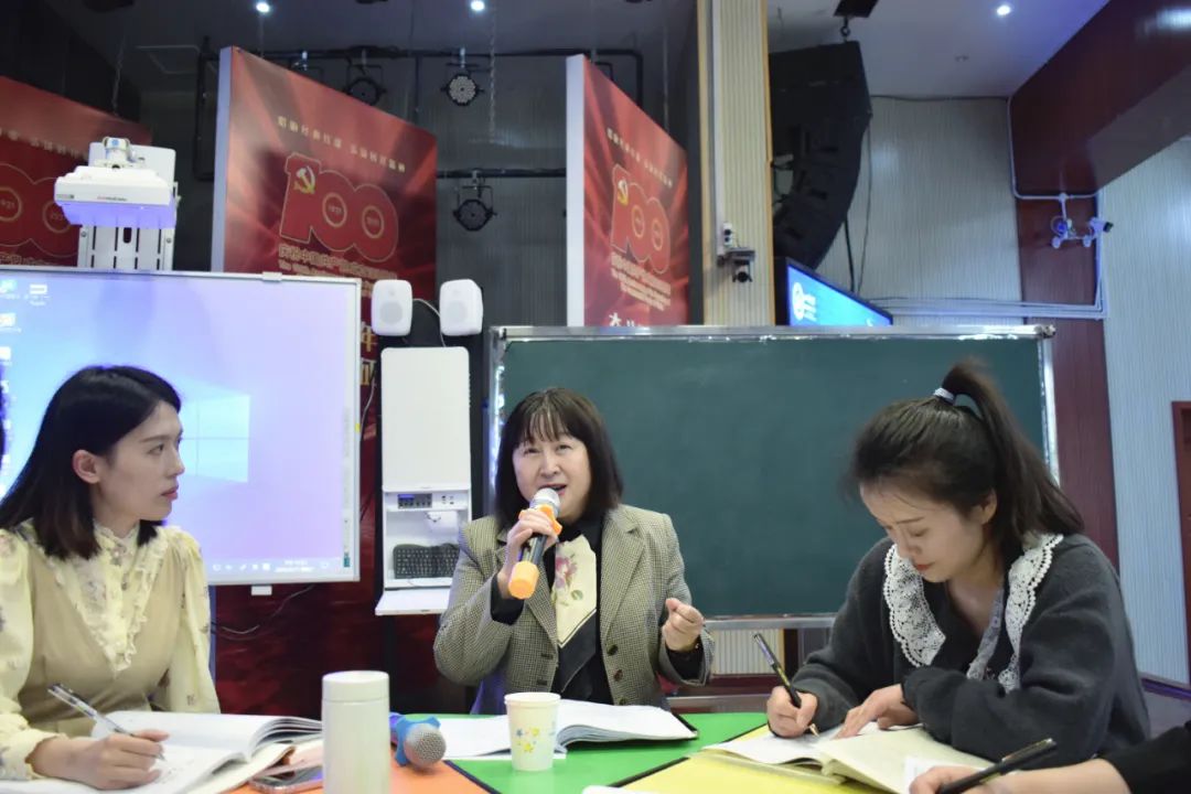 成都市双流区名师周晓玲工作室送教活动走进四川大学西航港小学