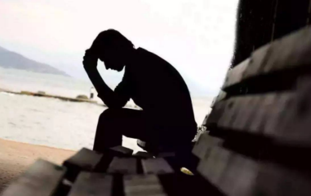 2019年，67岁大爷7次备战法考被人笑话，结果成功考过，当上律师