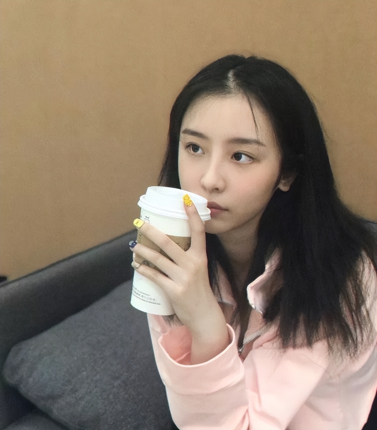 “莽撞千金”赵小棠：陈凯歌出动全家支援她，却因牙膏口碑暴跌