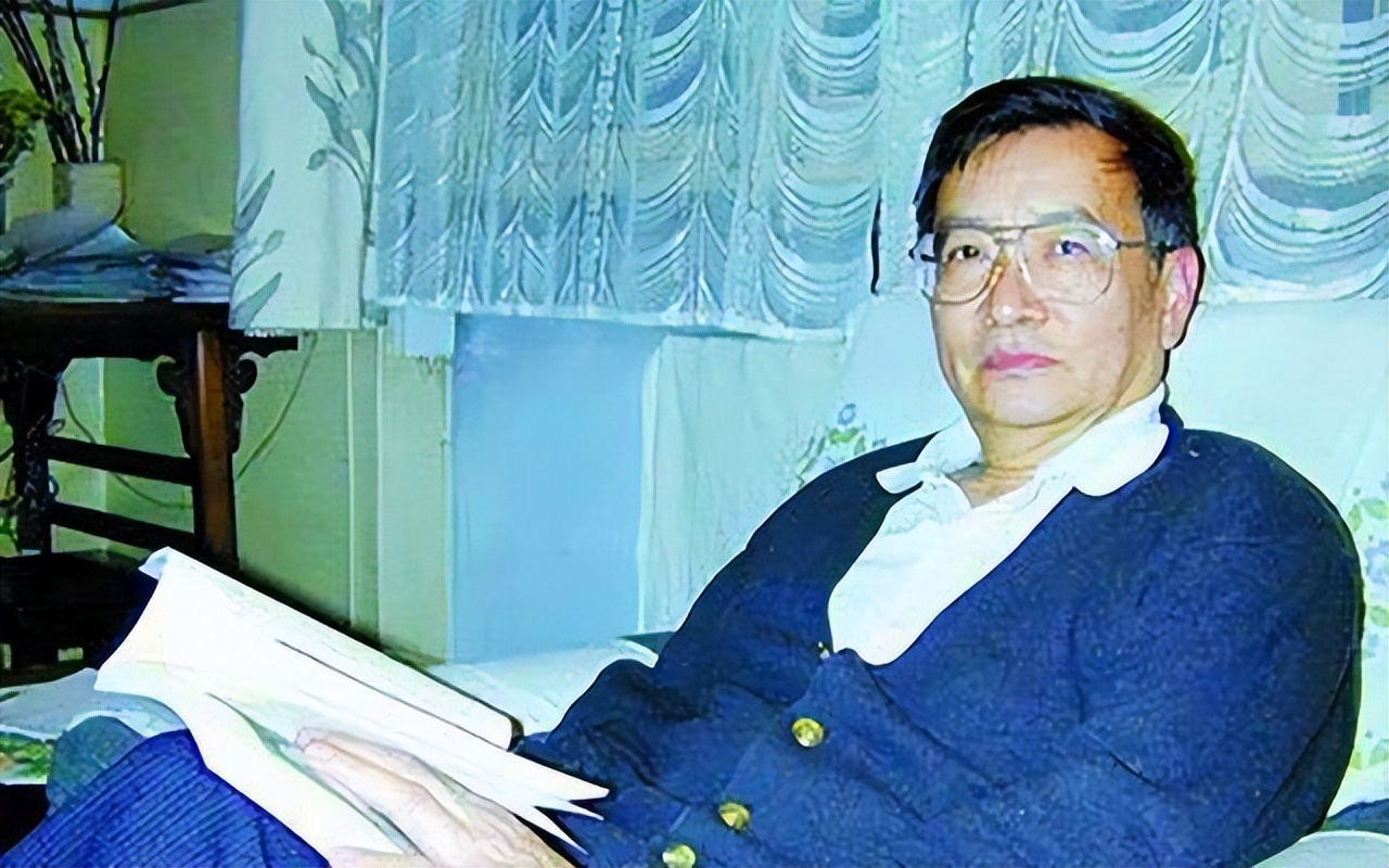 1950年，儿子差两分无缘清华,母亲坚持复查考卷,卷上11字看呆母亲