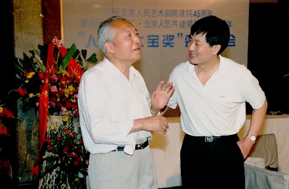 于是之病逝9年了，遗孀李曼宜的选择令人泪目