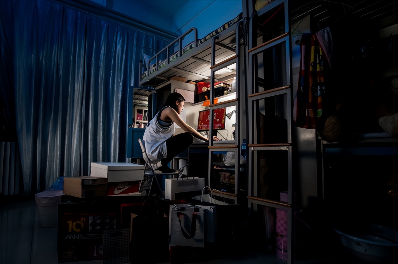 大学宿舍图片装饰（大学里兴起）