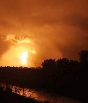 清远一工厂炸出10米蘑菇云，玻璃被震碎！铝水遇冷水究竟多可怕？