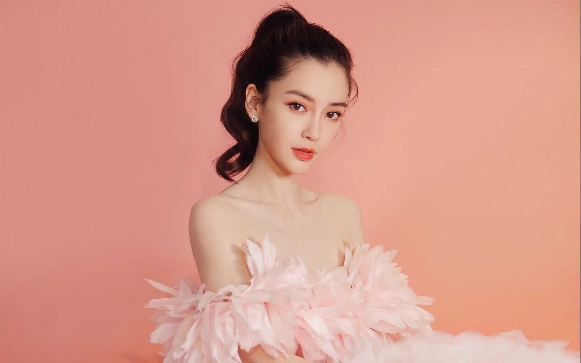 不一样的angelababy