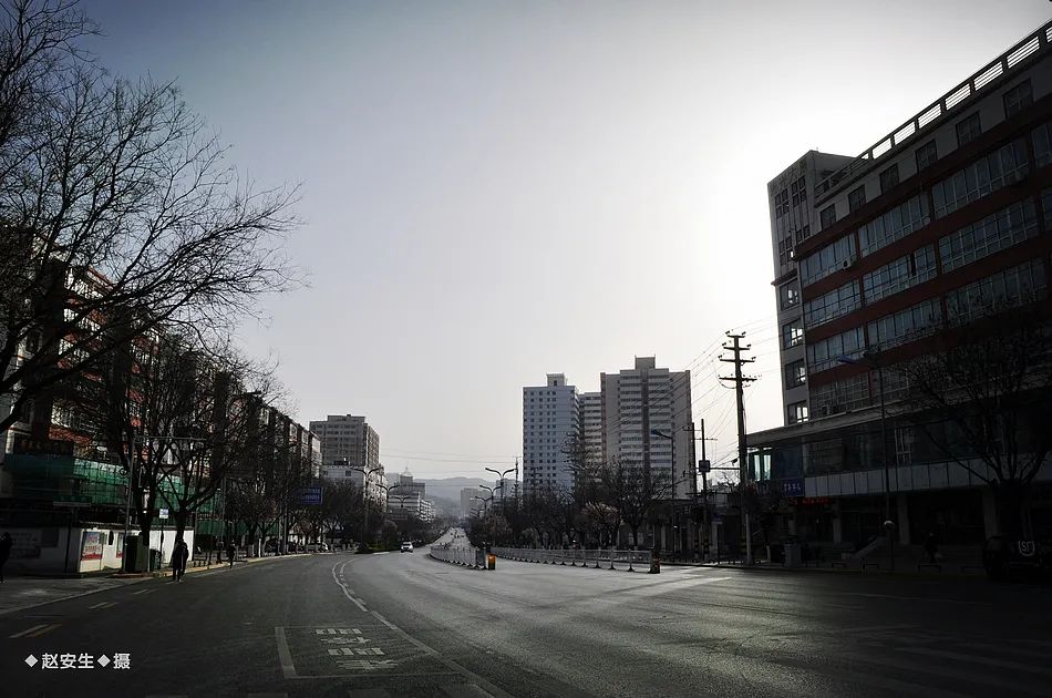 疫情笼罩下的秦州城（组图）