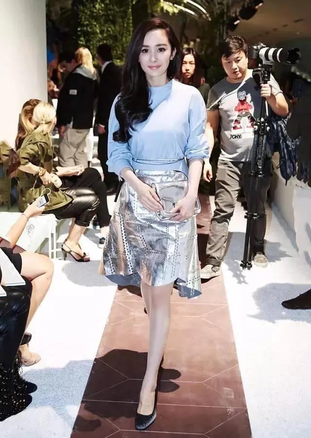 杨幂裙子真漂亮