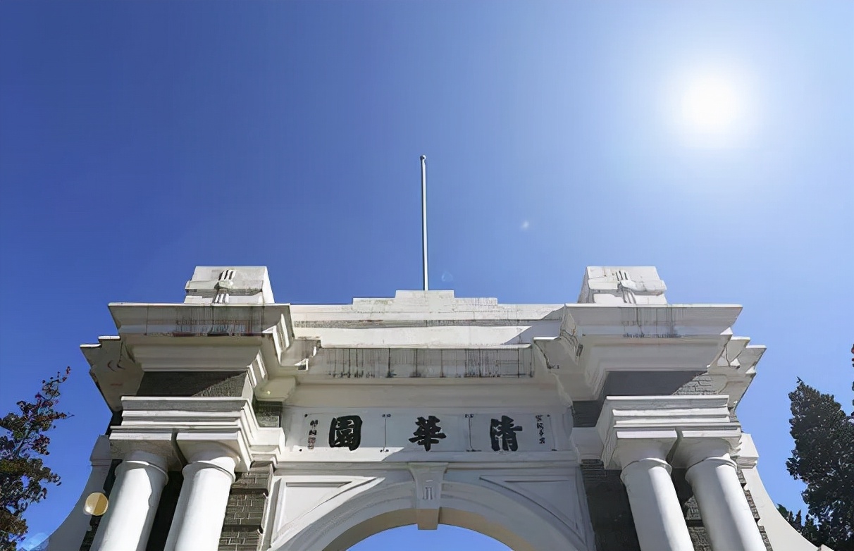 河南女神童：14岁参加高考，750分考进清华，毕业后留美不愿回国