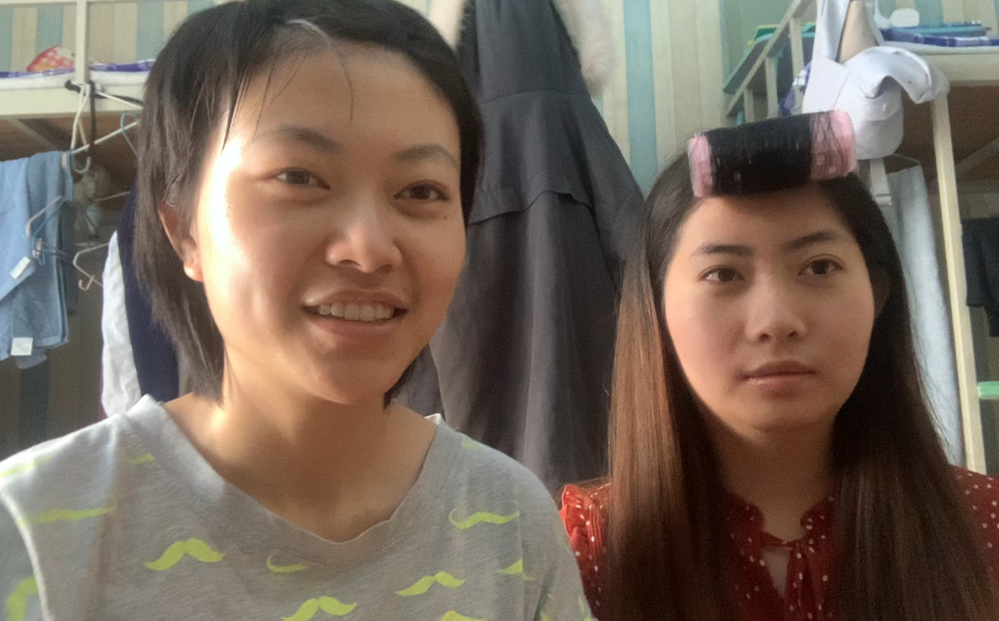 大学生初次约会，全寝女生来“支援”，评论区却满是“嫉妒声”