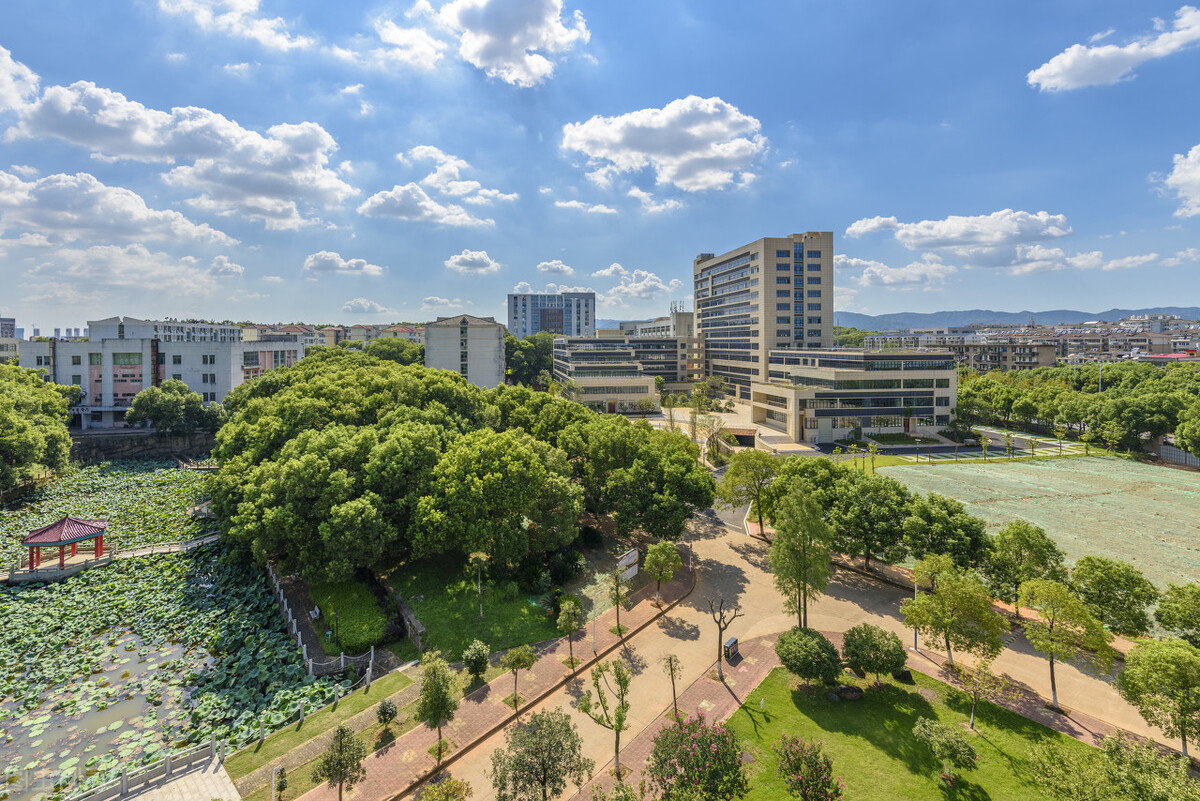 江西“最好”的5所大学，实力强口碑好，未来的工作体面又高薪