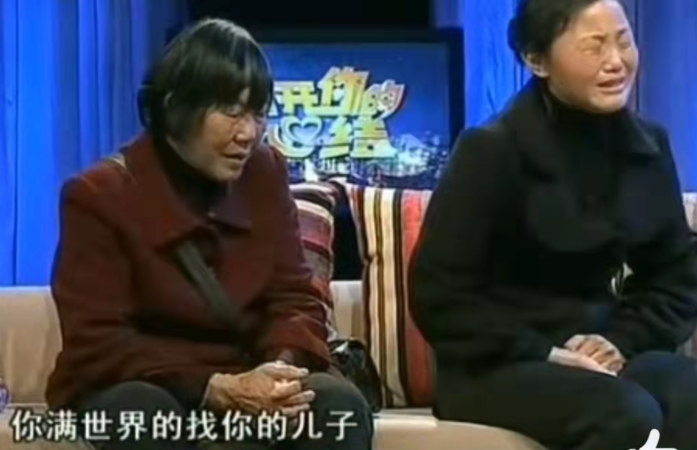 “坐一天一夜绿皮火车”去交接孙卓的“买家”：别信，鳄鱼的眼泪