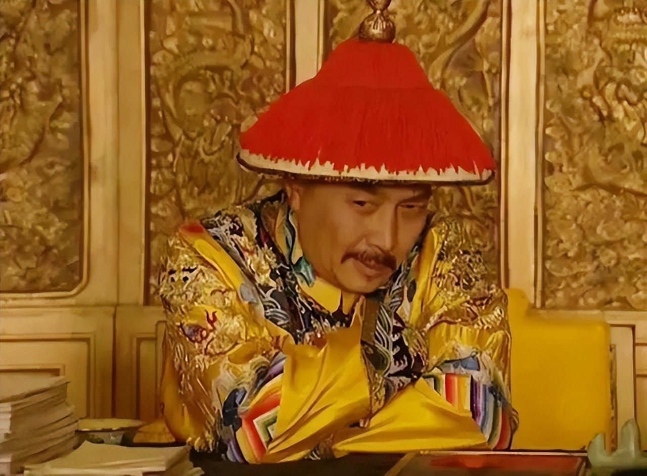 康熙临终前，为啥点名1个男人陪葬？雍正继位后才知父亲高明