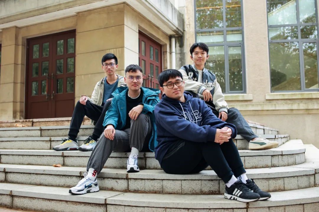 保研985，上岸世界名校！东北惊现“神奇”寝室：2届学霸竟住在同一间宿舍！