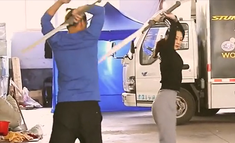 被张艺谋选入奥运会开幕式，被成龙钦点为女主角，林鹏为何捧不红