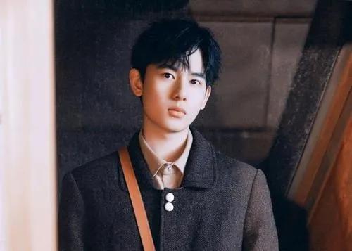 胡先煦手写问答卷曝光，各种错别字让人震惊，这样也能免试？